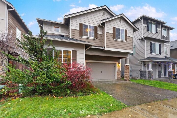 11701 10th Place W  Everett WA 98204 photo