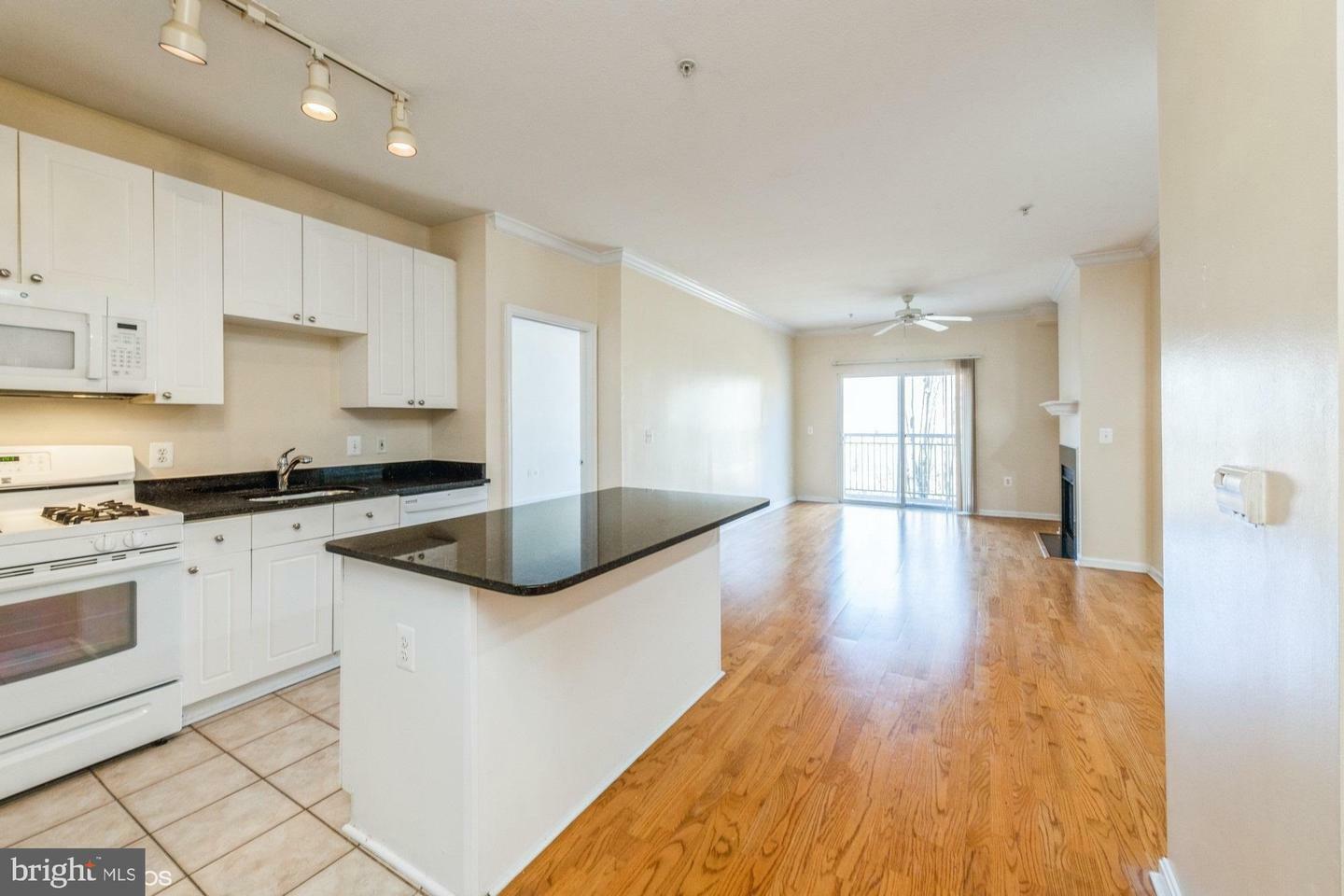 Property Photo: 9490 Virginia Center Boulevard 326 VA 22181