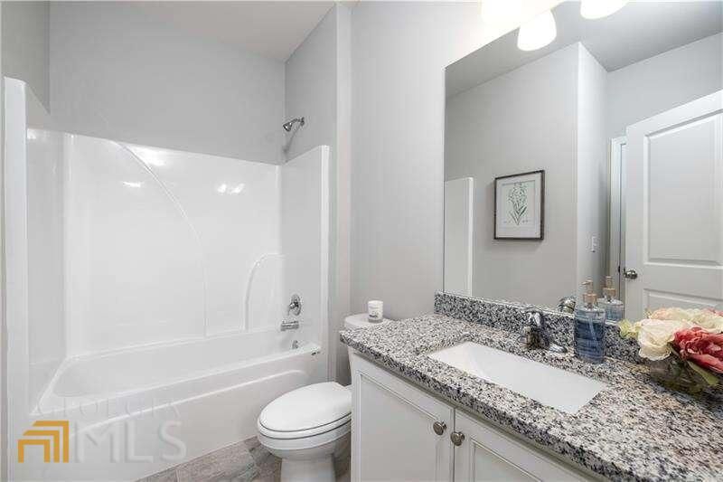 Property Photo:  200 Paxton Lane 44  GA 30549 