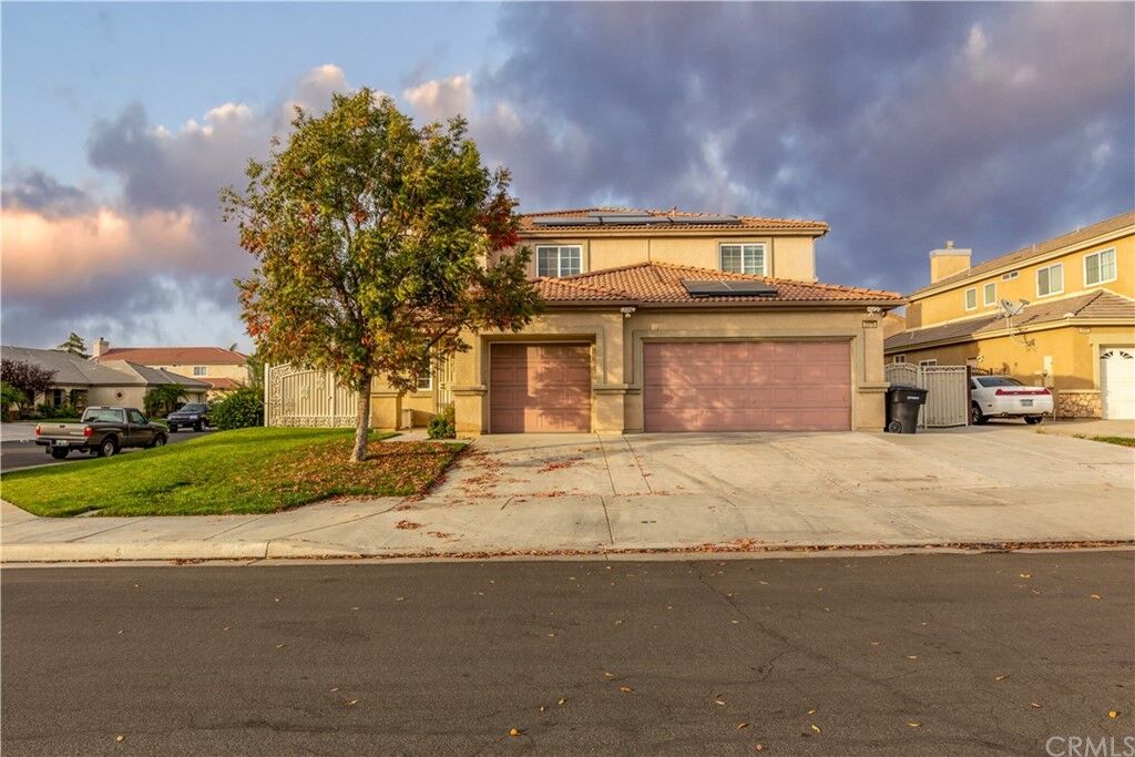 Property Photo: 2275 Purple Finch Court CA 92582