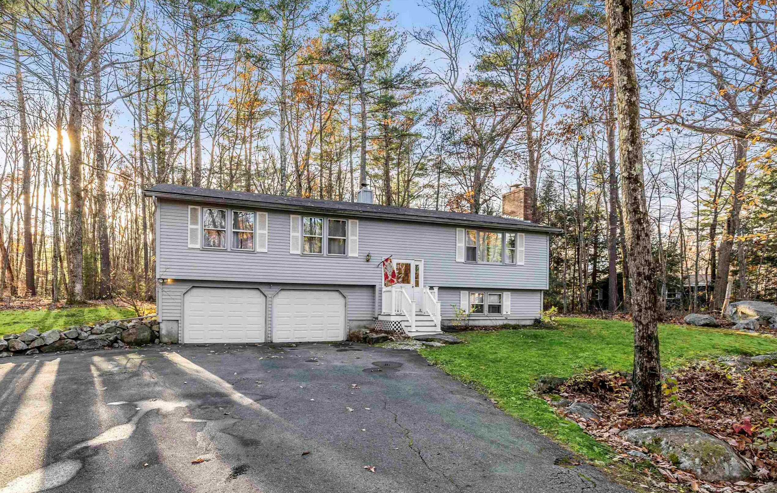 Property Photo: 2 Myopia Hill Road NH 03033
