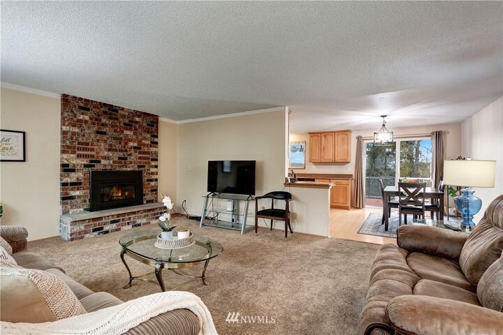 Property Photo: 2521 Talbot Crest Drive S WA 98055