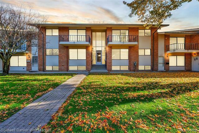 Property Photo: 500 Ford St Apt B5 MI 48170