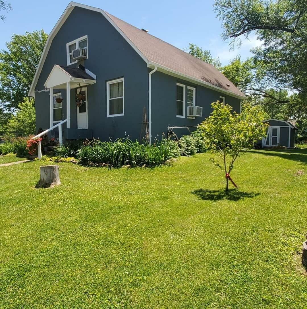 Property Photo:  226 W Lakeview Ave  MO 65240 