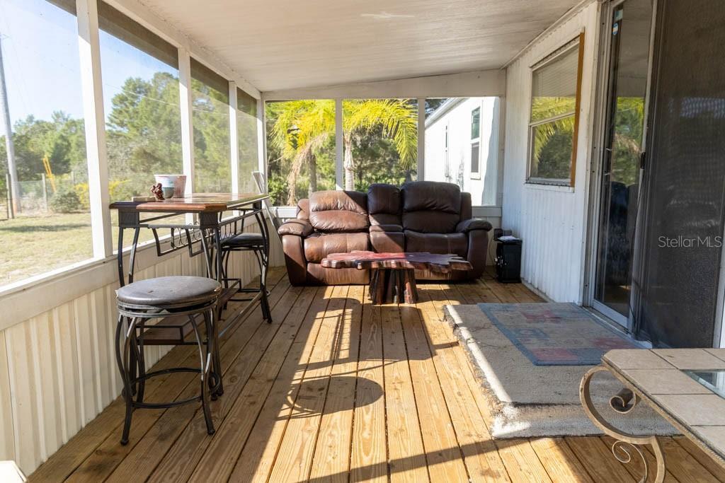 Property Photo:  5220 Straw Avenue  FL 33859 