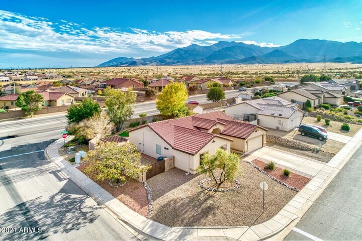 Property Photo: 2611 San Ysidro Court AZ 85635