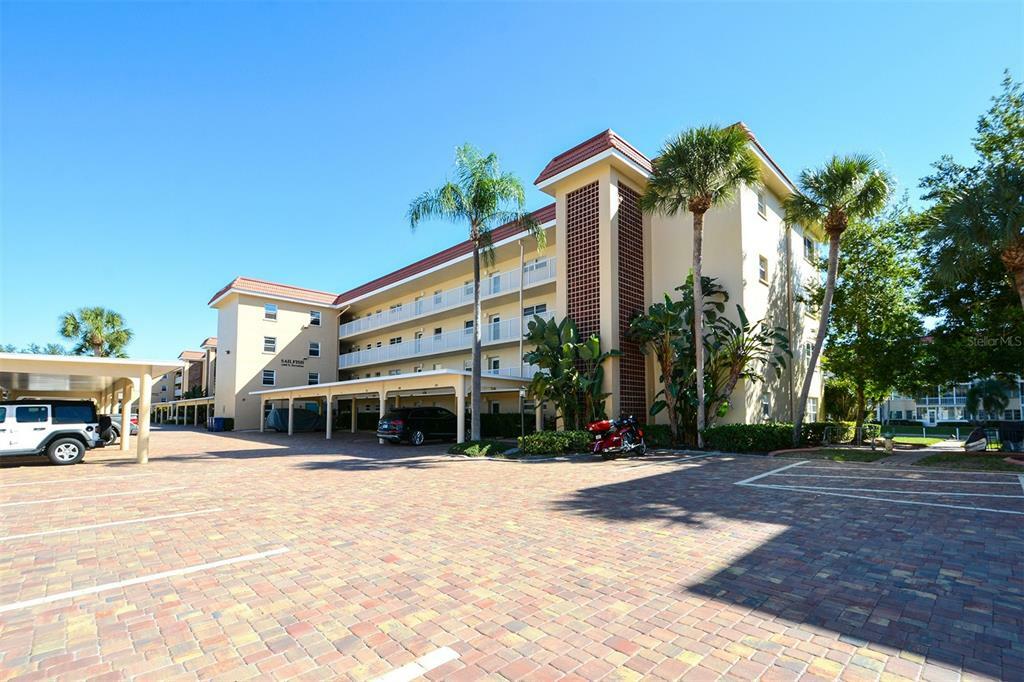 Property Photo:  1300 N Portofino Drive 306sai  FL 34242 