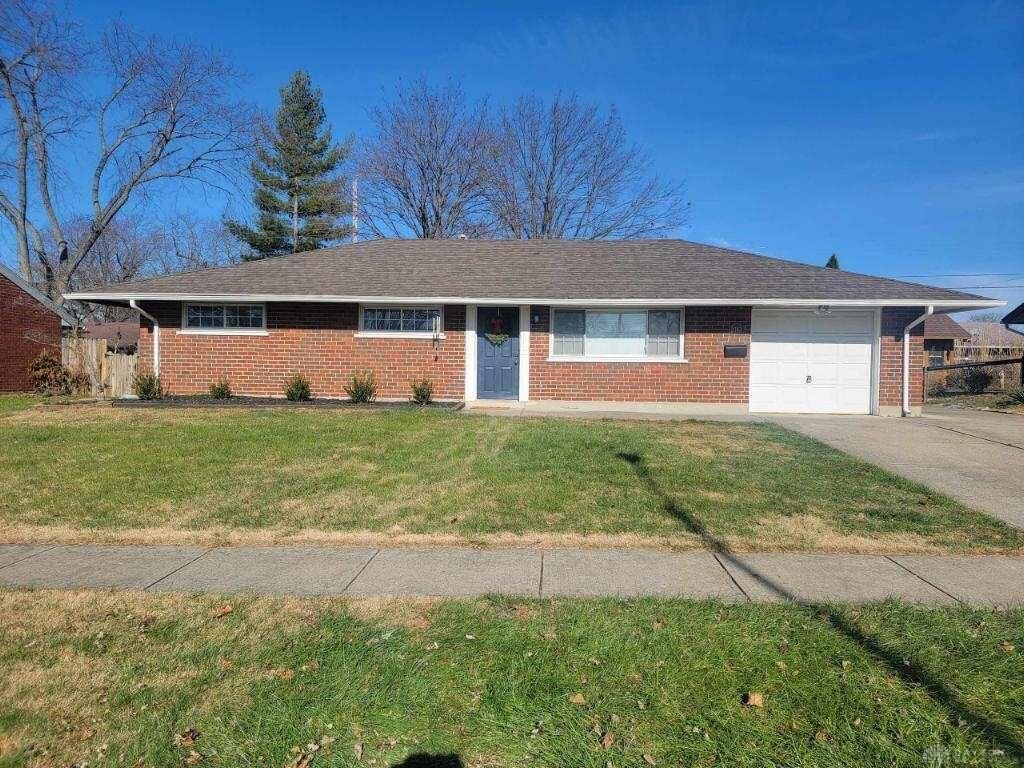 Property Photo: 2183 Burnside Drive OH 45439