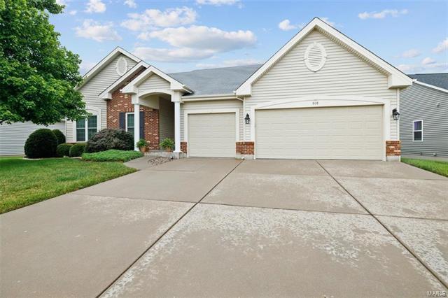 Property Photo:  808 Ellis Park Place   63385 