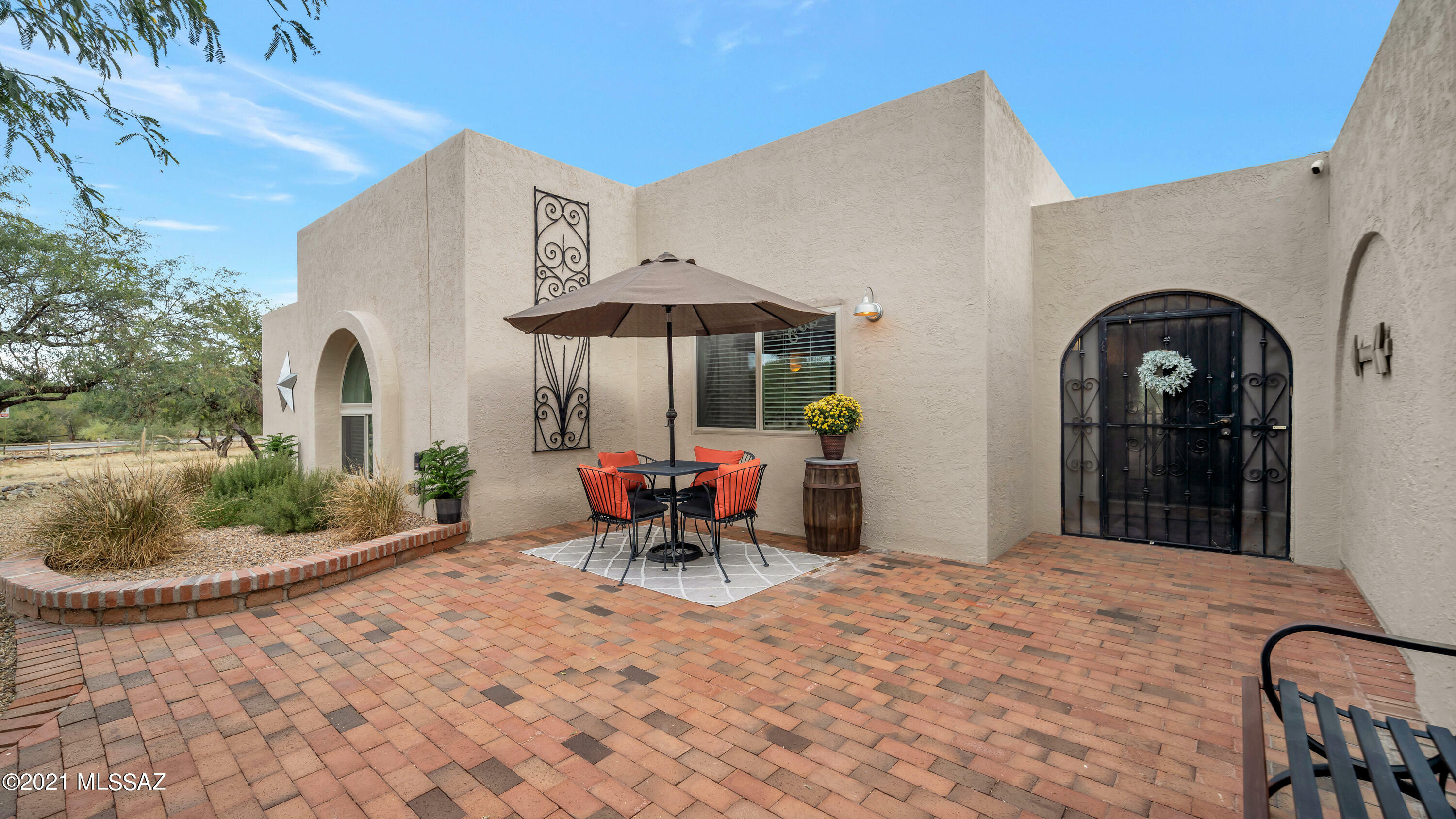 Property Photo: 1515 S Camino Del Sol AZ 85622