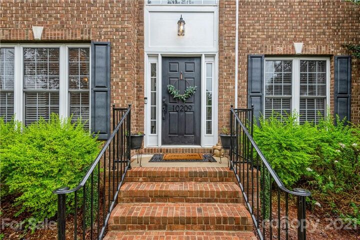 10209 Willow Rock Drive  Charlotte NC 28277 photo