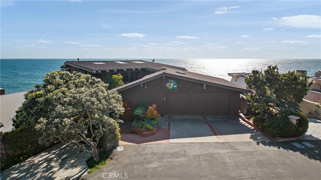 Property Photo:  1911 Ocean Way  CA 92651 