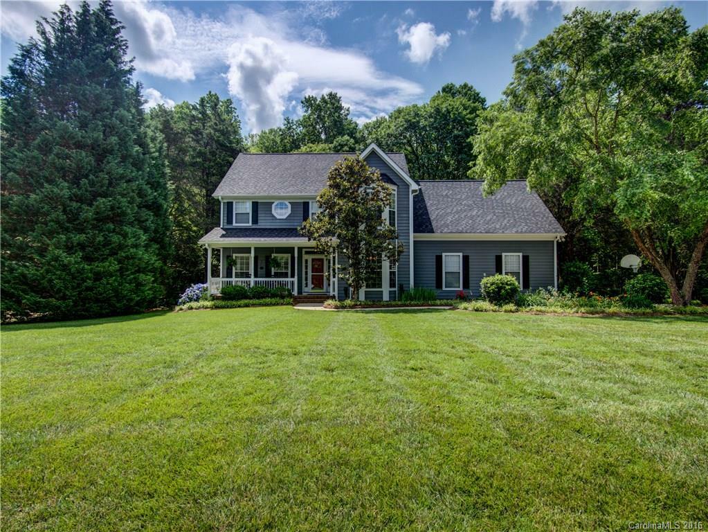 Property Photo:  15332 Yarmouth Road  NC 28227 