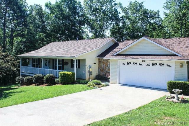 Property Photo:  406 Timberland Drive  NC 28752 