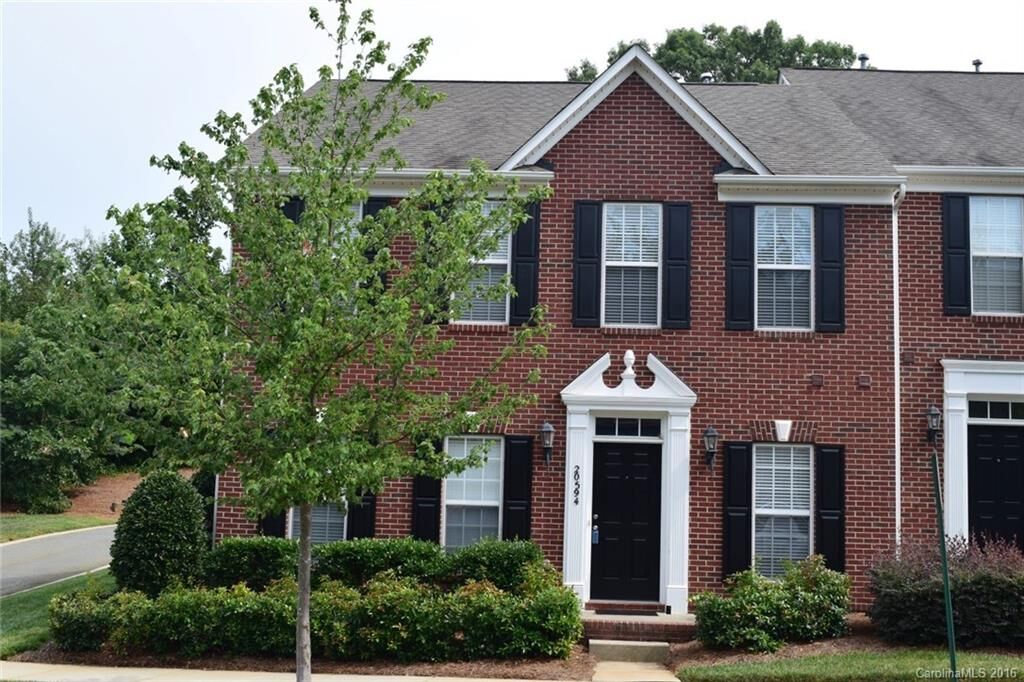 Property Photo: 20594 Harbor View Drive 20594 NC 28031