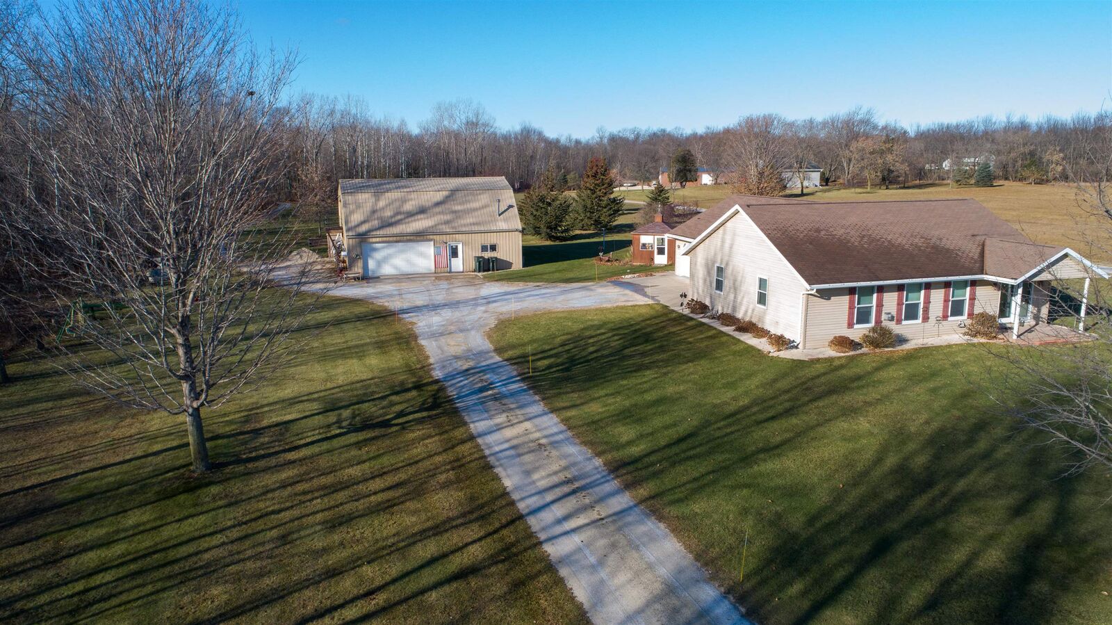 Property Photo: 4773 N County Road P WI 54229