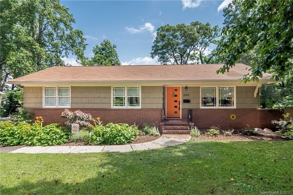 Property Photo:  2053 Archdale Drive  NC 28210 