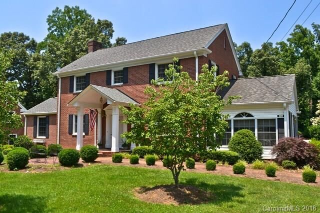 Property Photo: 399 Montevista Avenue NC 28752