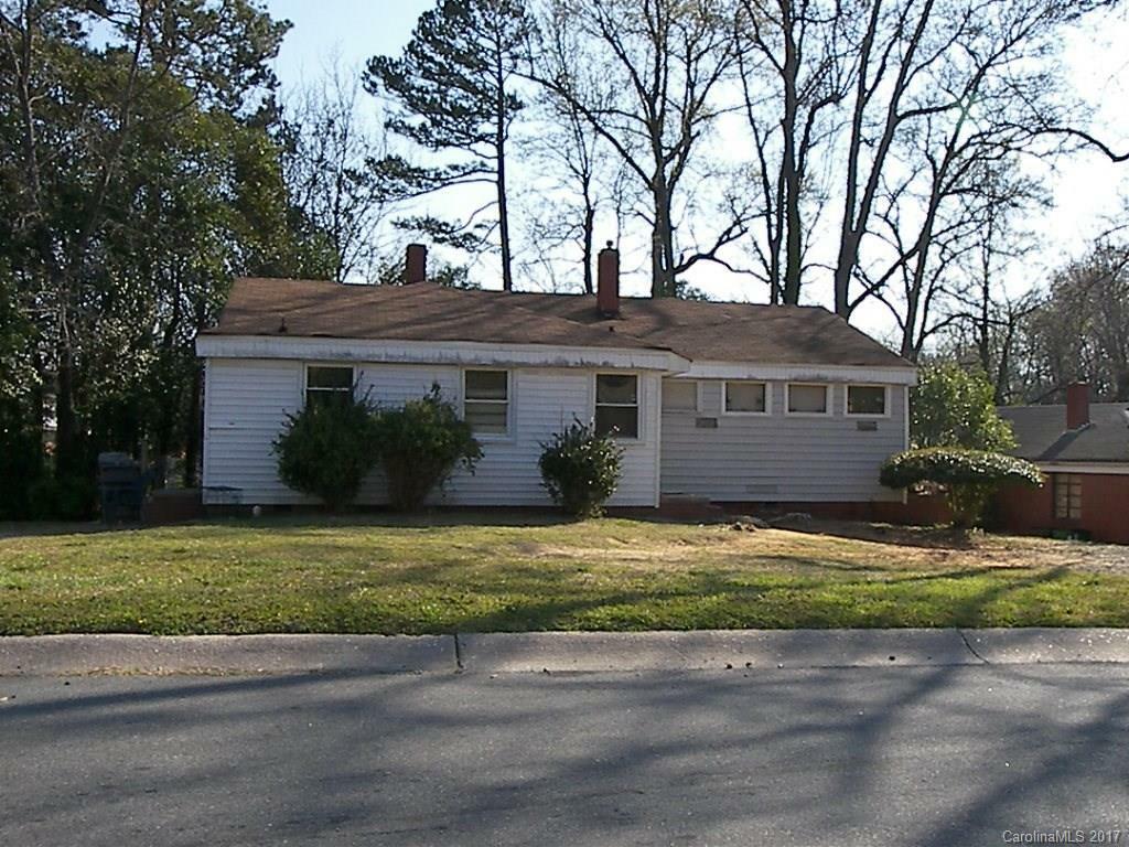 Property Photo:  2444 Marlowe Avenue  NC 28208 