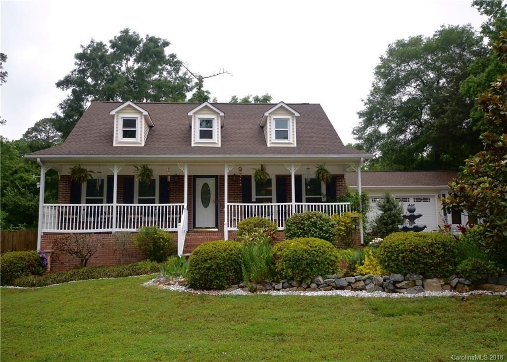 Property Photo: 1606 Griffith Road NC 28112