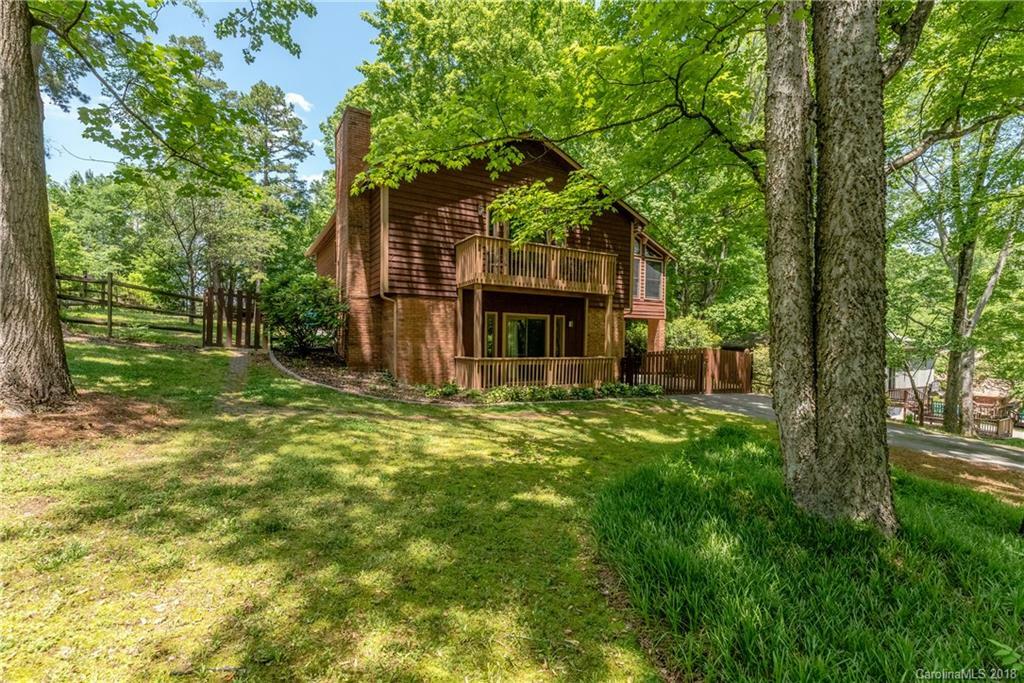 Property Photo:  5520 Carving Tree Drive  NC 28075 