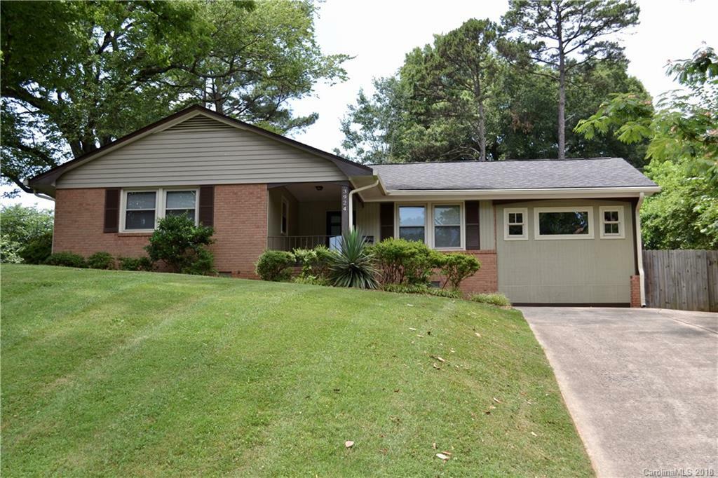 Property Photo:  3924 Irvington Drive  NC 28205 