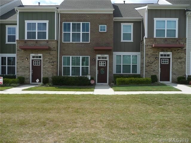 Property Photo:  3253 Bending Birch Place  NC 28206 