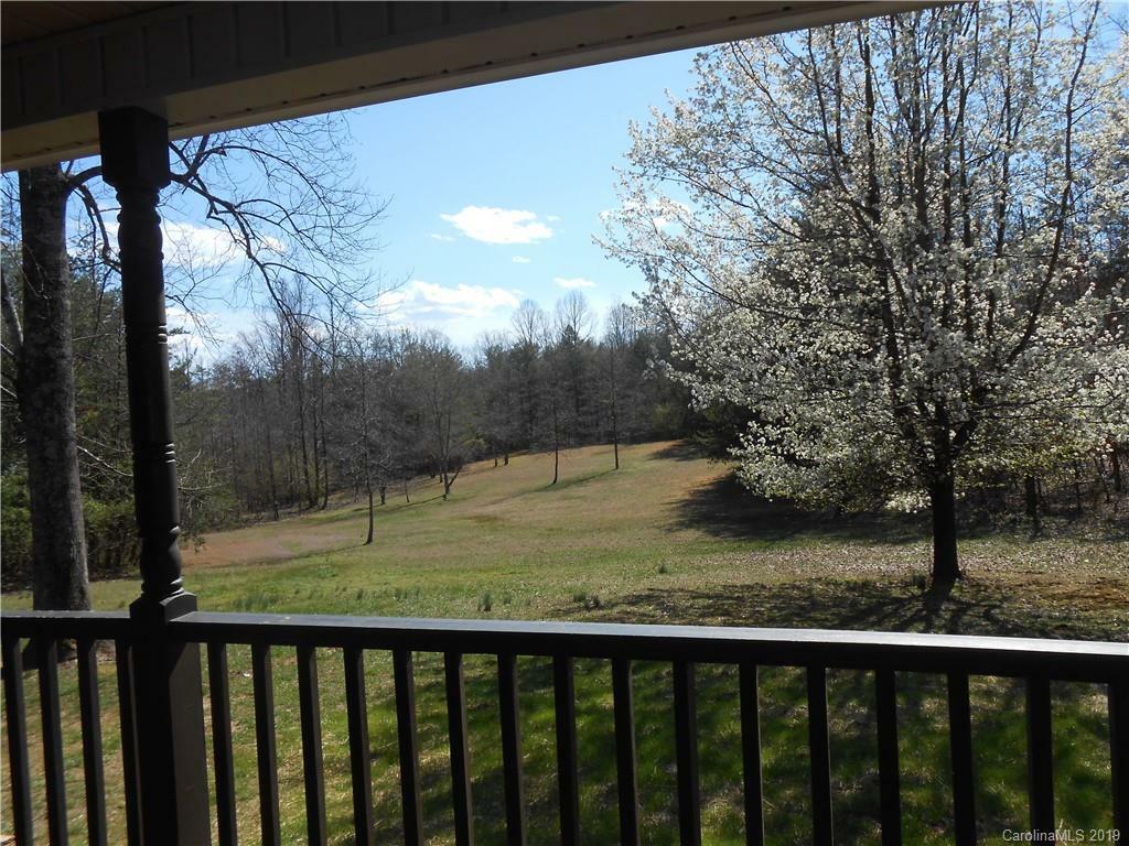 Property Photo: 179 Briar Patch Drive NC 28761