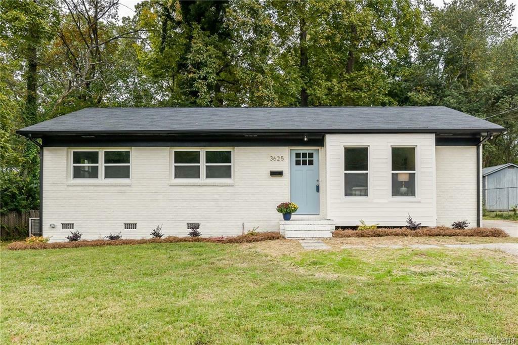 Property Photo: 3625 Denson Place NC 28215