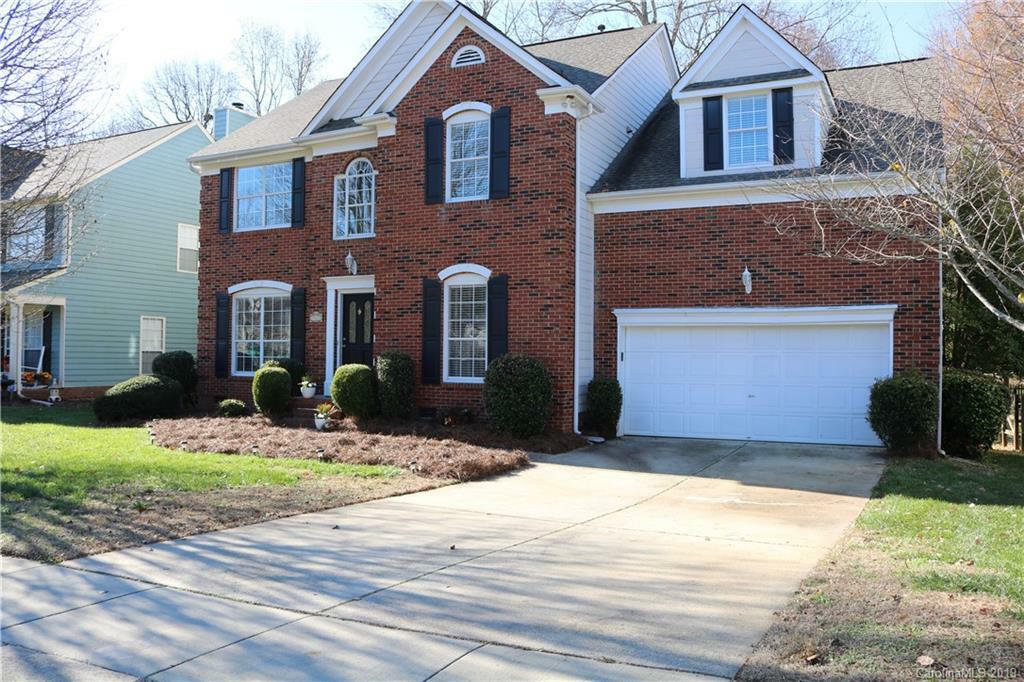 9020 Pickering Grove Lane  Charlotte NC 28216 photo