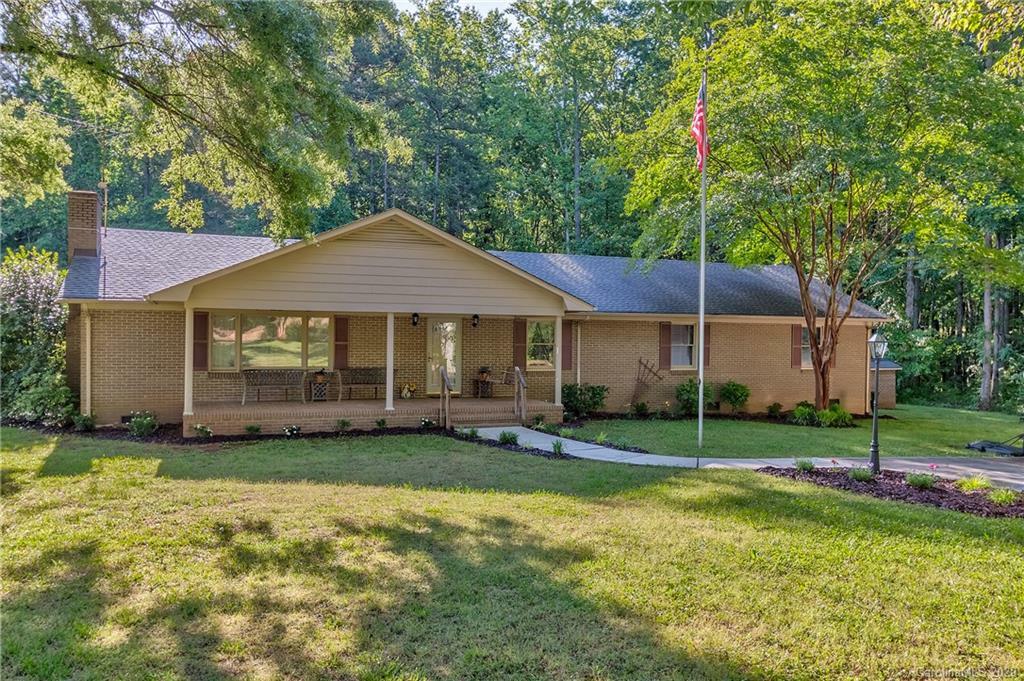 Property Photo: 998 Bethel School Road SC 29710