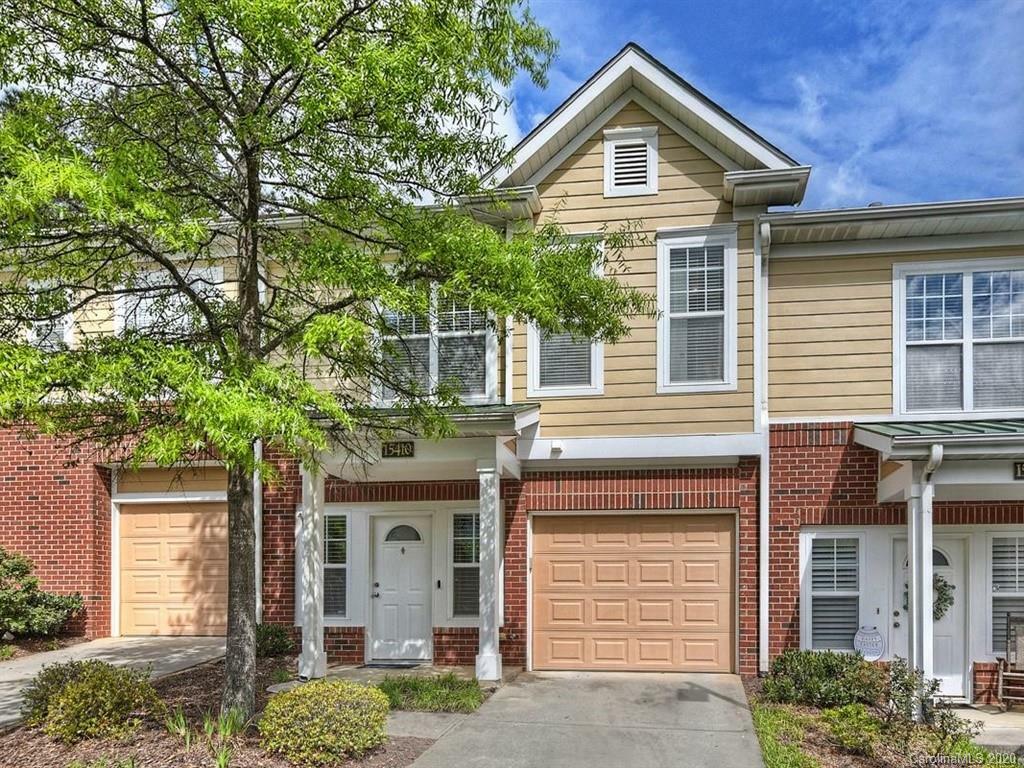 Property Photo: 15410 St Christopher Court NC 28277