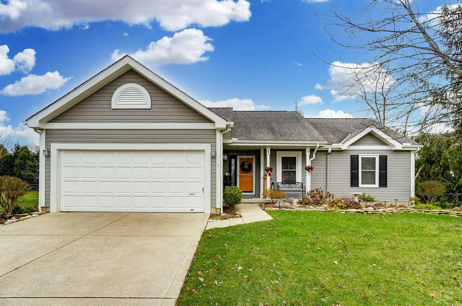 Property Photo: 5477 Woodville Court OH 43230