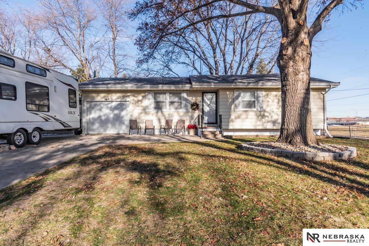 Property Photo: 10906 Jackson NE 68154