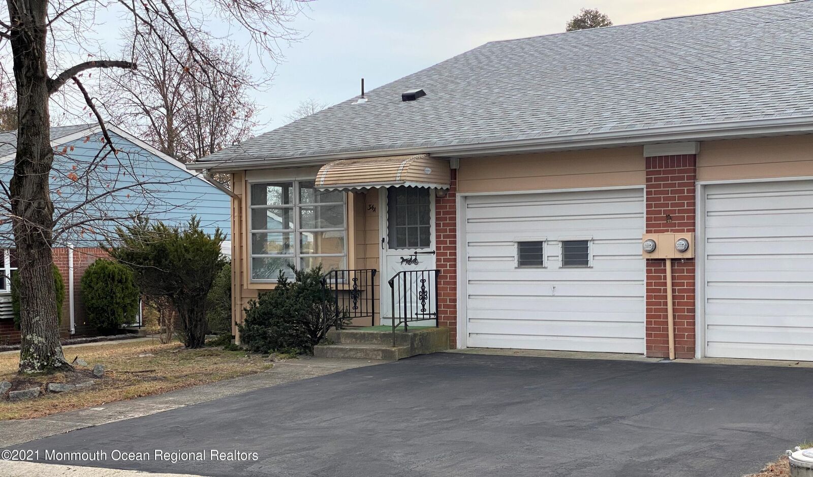Property Photo:  34 Independence Parkway  NJ 08759 