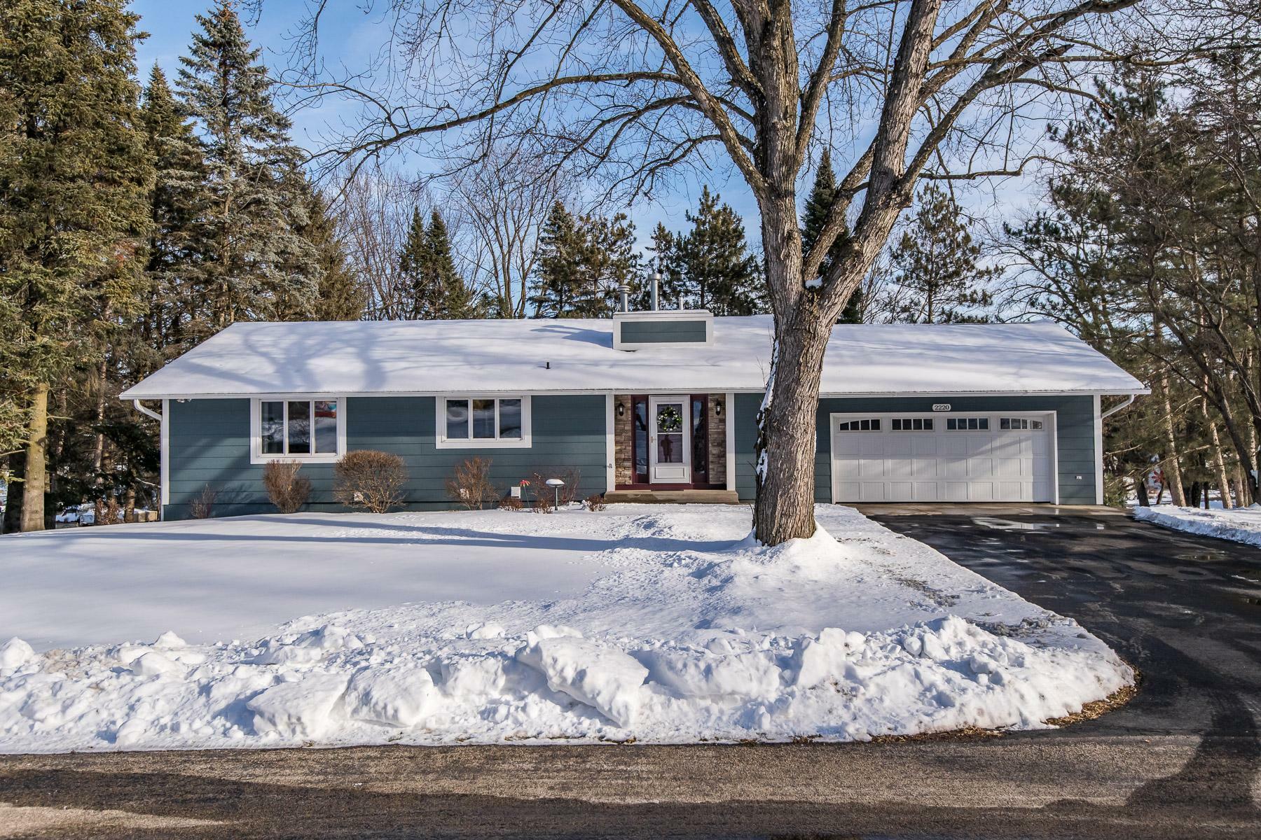 Property Photo: 2220 Lenwood Drive SW MN 55902