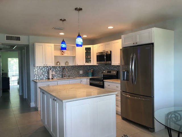 Property Photo: 198 Chatham J FL 33417