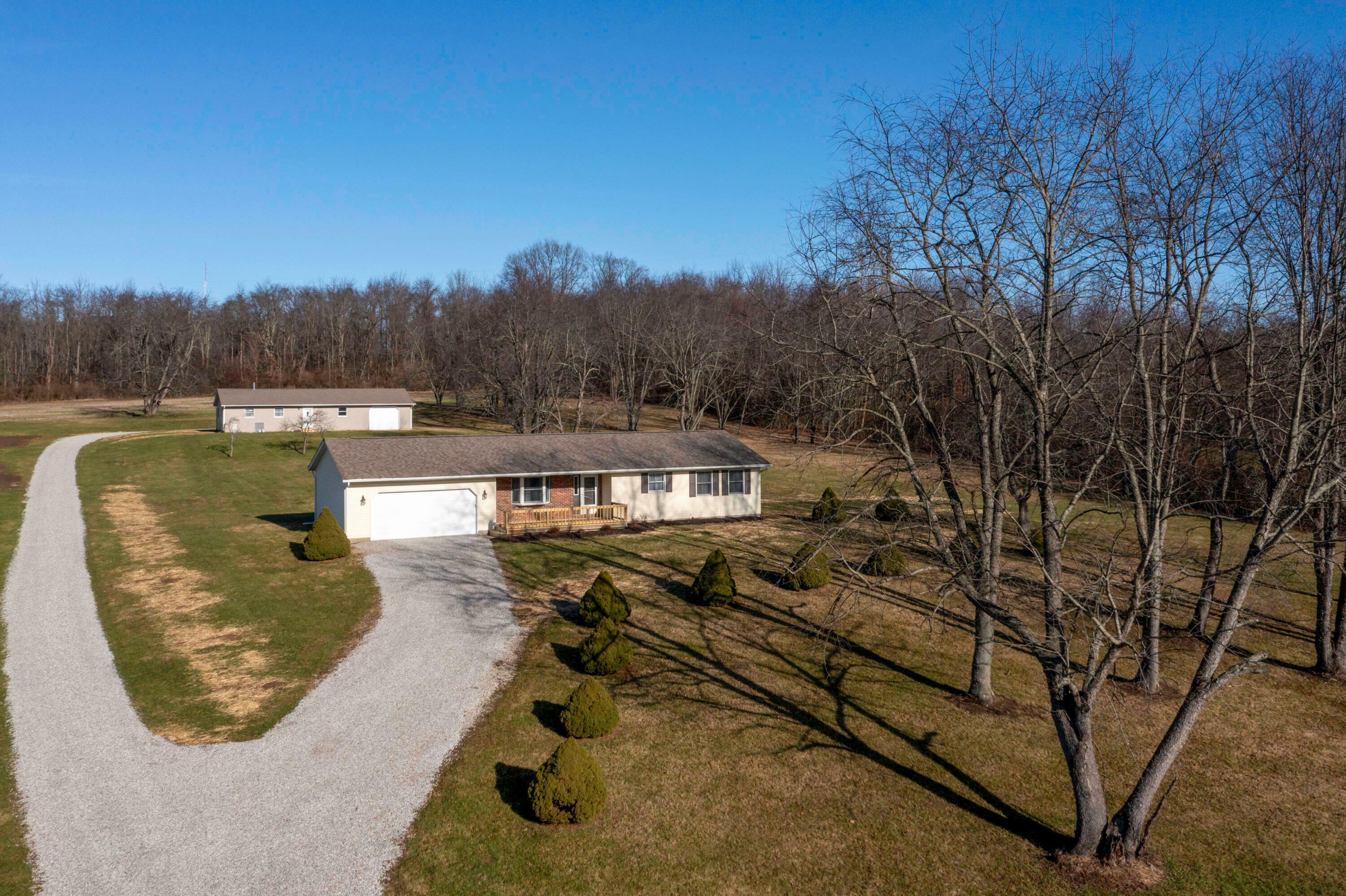 Property Photo:  1953 Beaver Run Road SE  OH 43025 