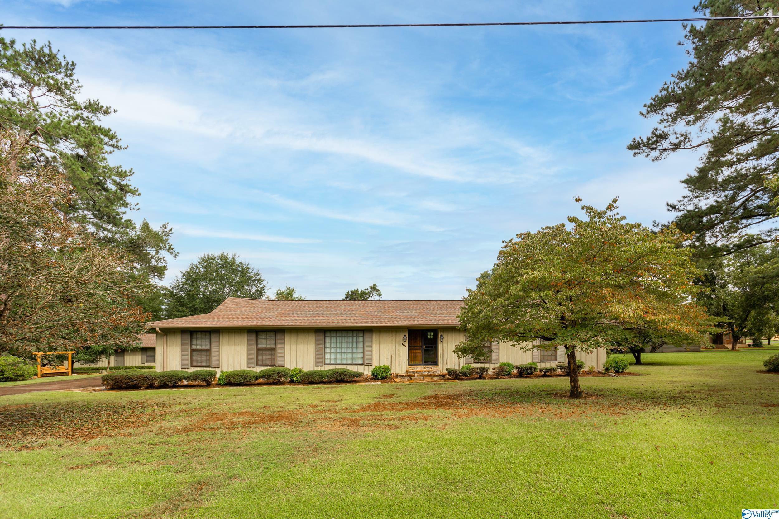 Property Photo:  1214 Burger Circle  AL 35903 