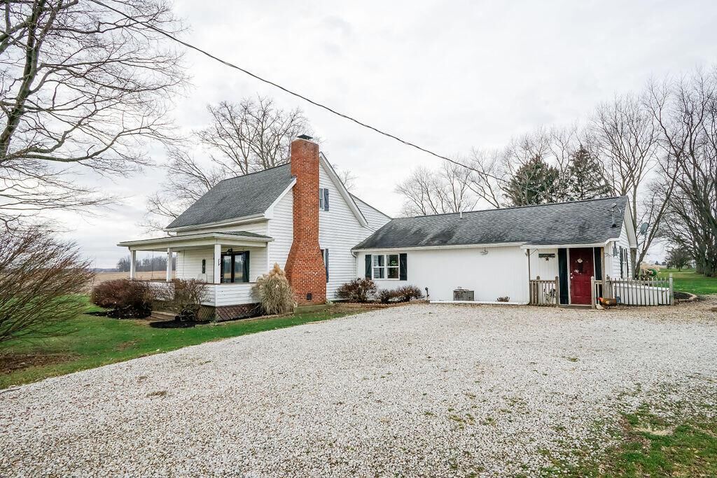 Property Photo:  3879 Weaver Road  OH 43050 