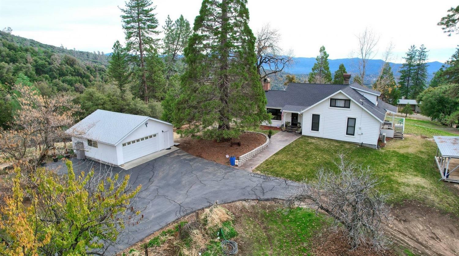 Property Photo:  5186 Worman Road  CA 93601 