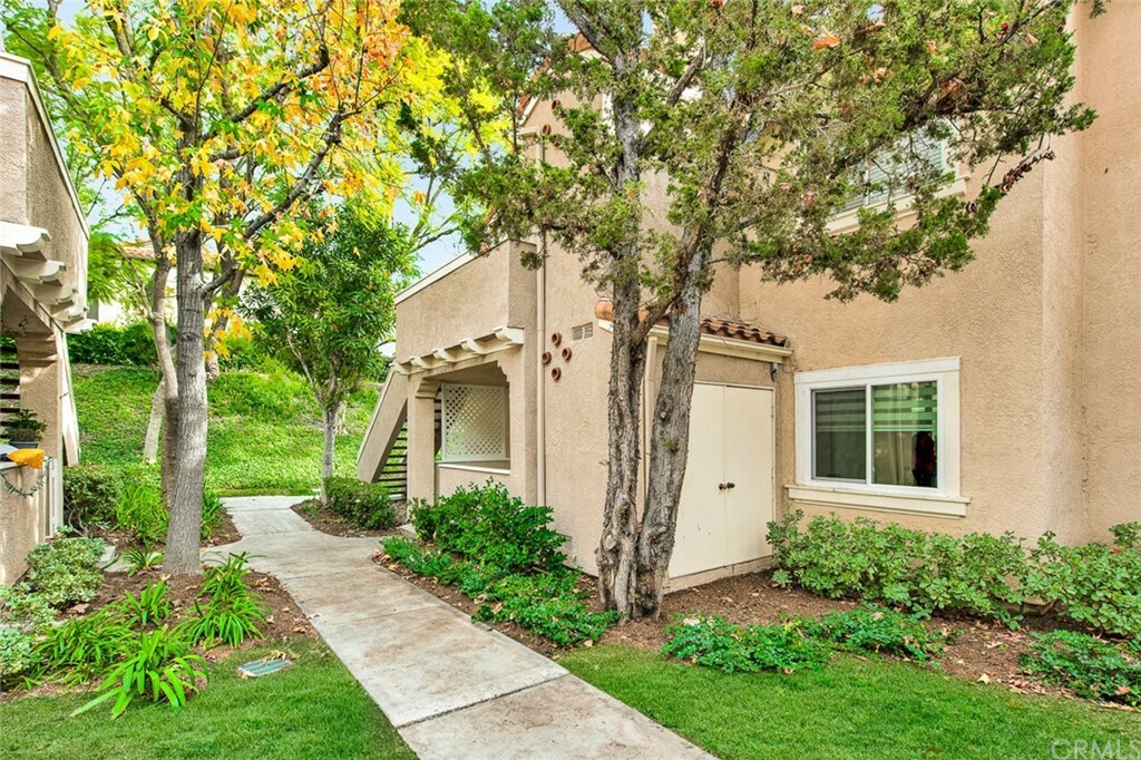 Property Photo:  24 Gavilan 179  CA 92688 