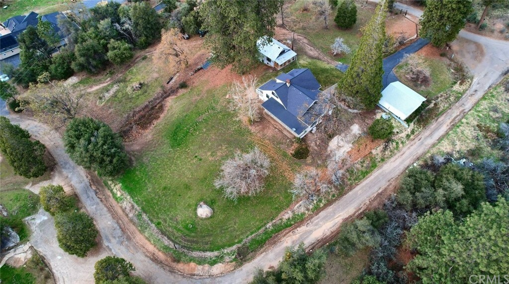 Property Photo:  5186 Worman Road  CA 95338 