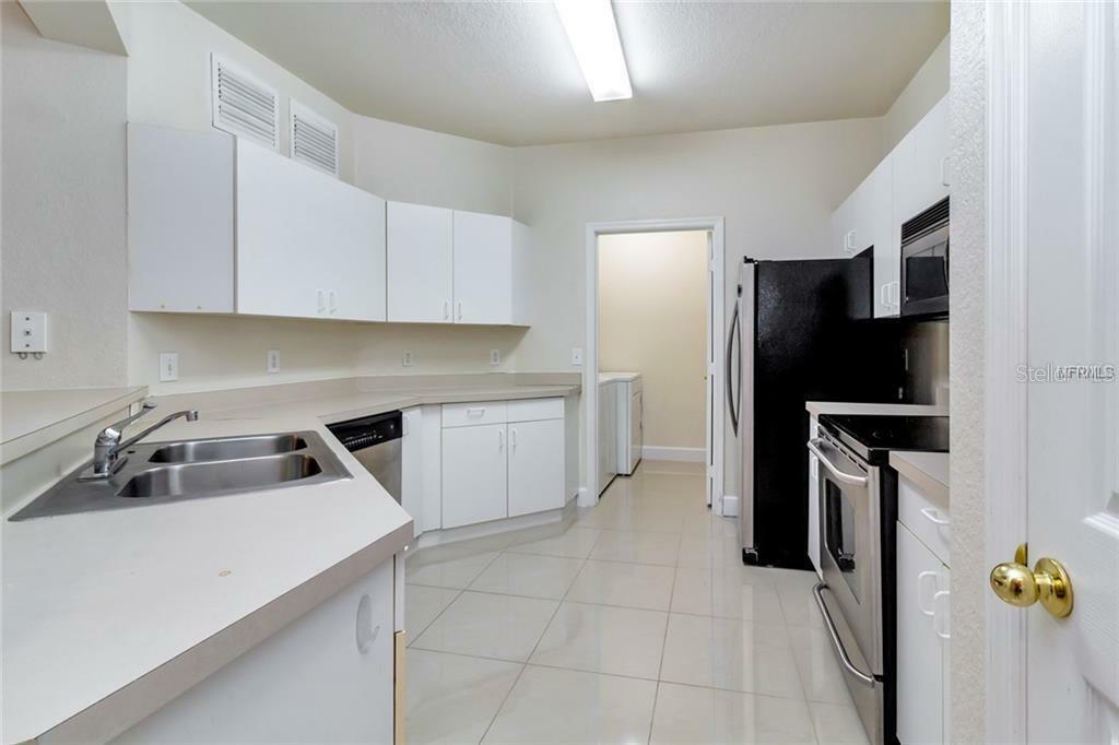 Property Photo: 3577 Conroy Road 312 FL 32839