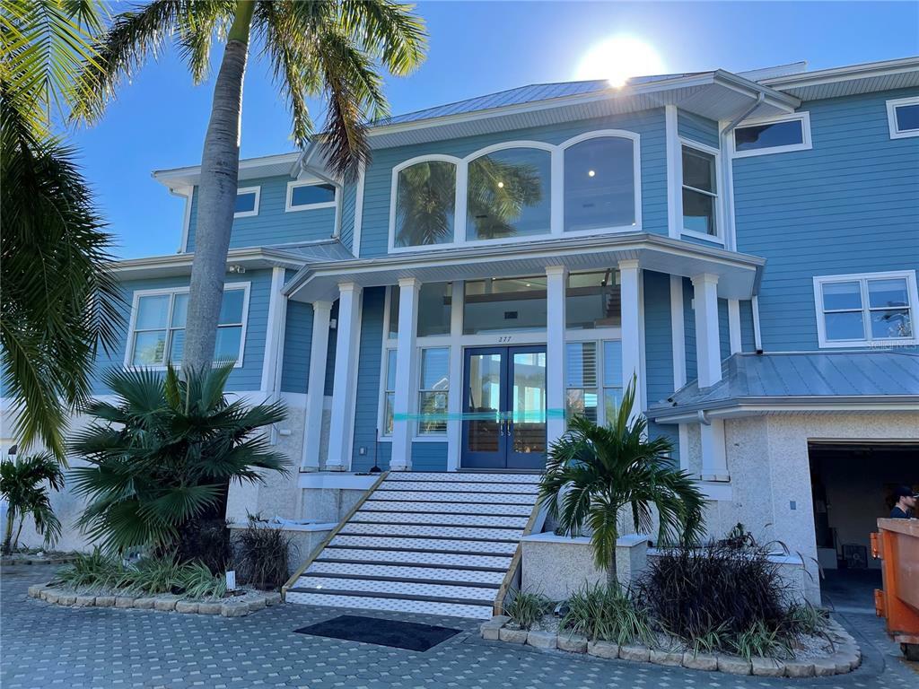 Property Photo: 277 Bayside Drive FL 33767
