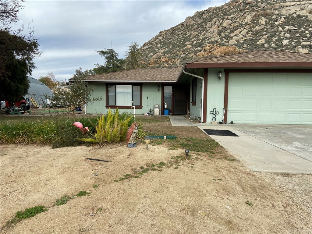 Property Photo:  40100 Gibbel Rd  CA 92543 