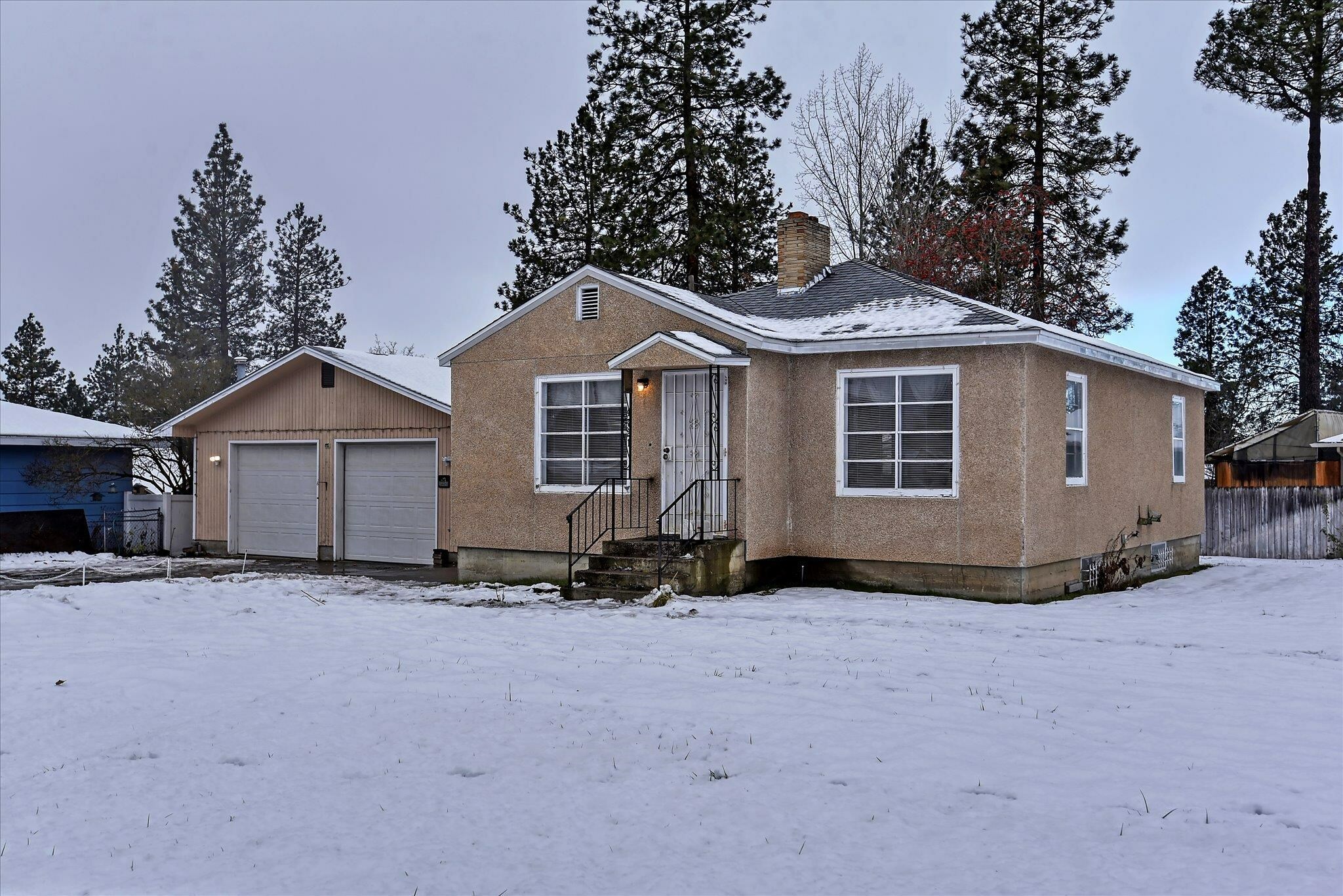 Property Photo:  4721 N A St  WA 99205-5801 