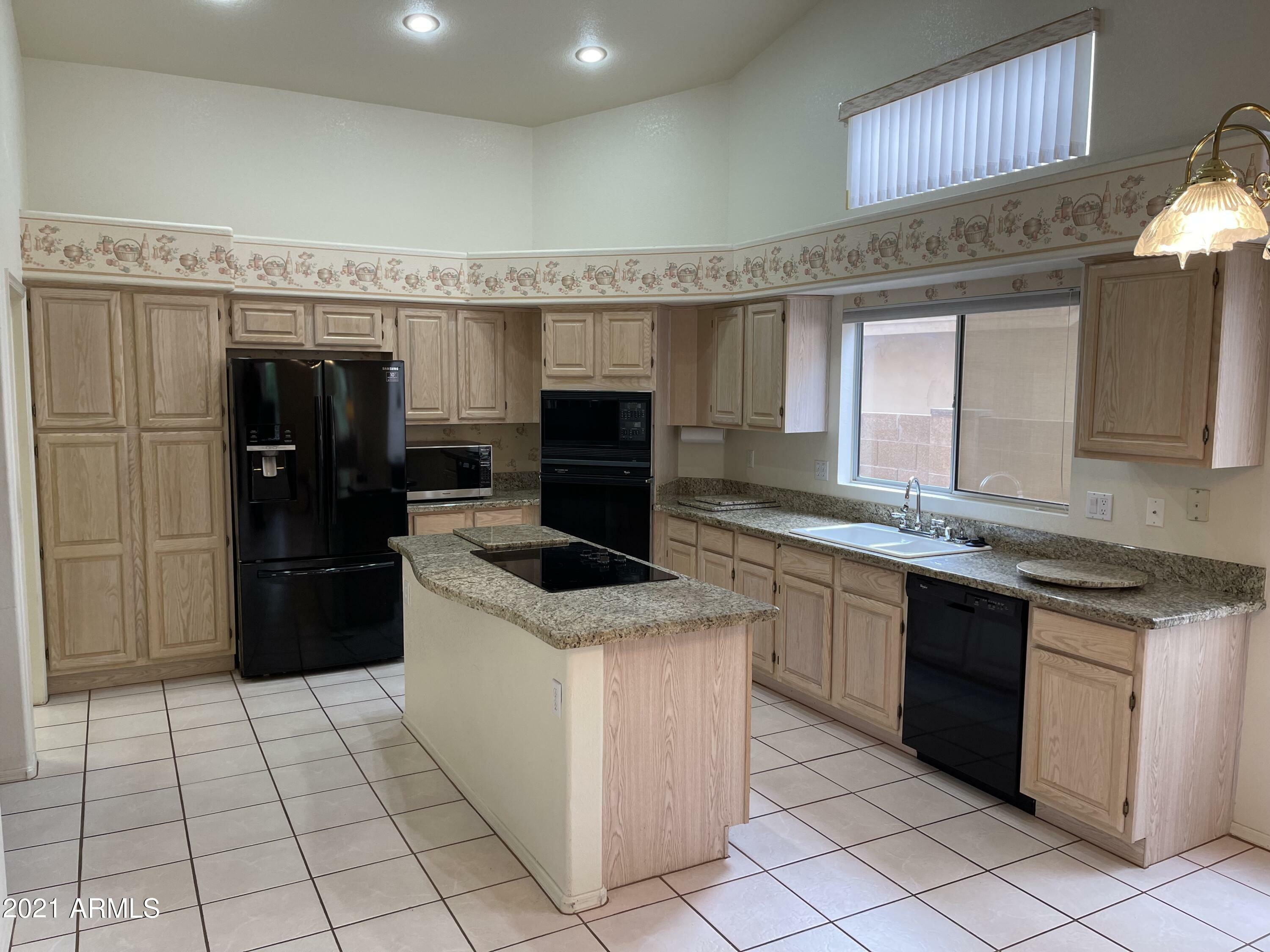 Property Photo: 14429 W Morning Star Trail AZ 85374