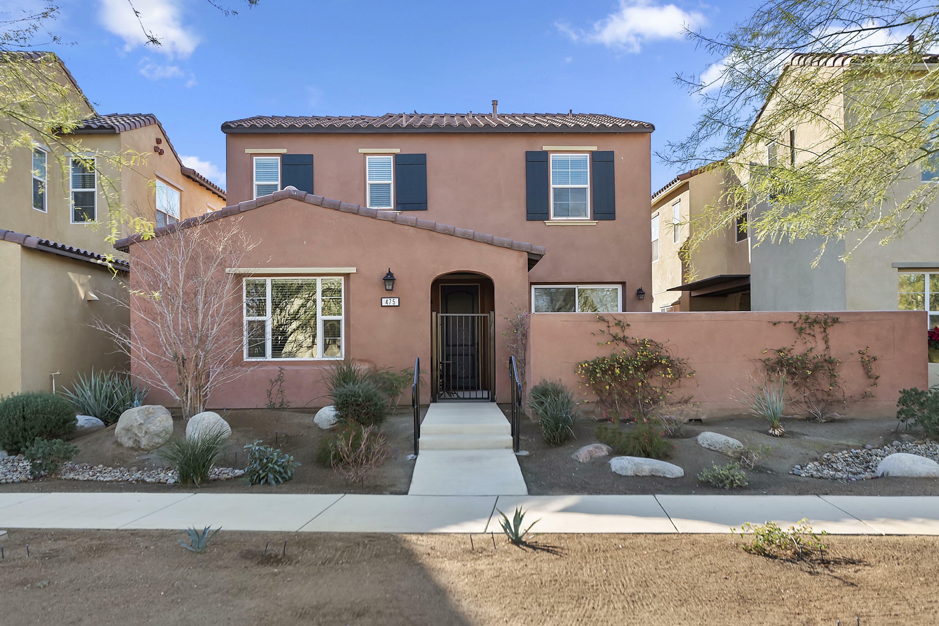 Property Photo:  475 Paseo Del Corazon  CA 92211 