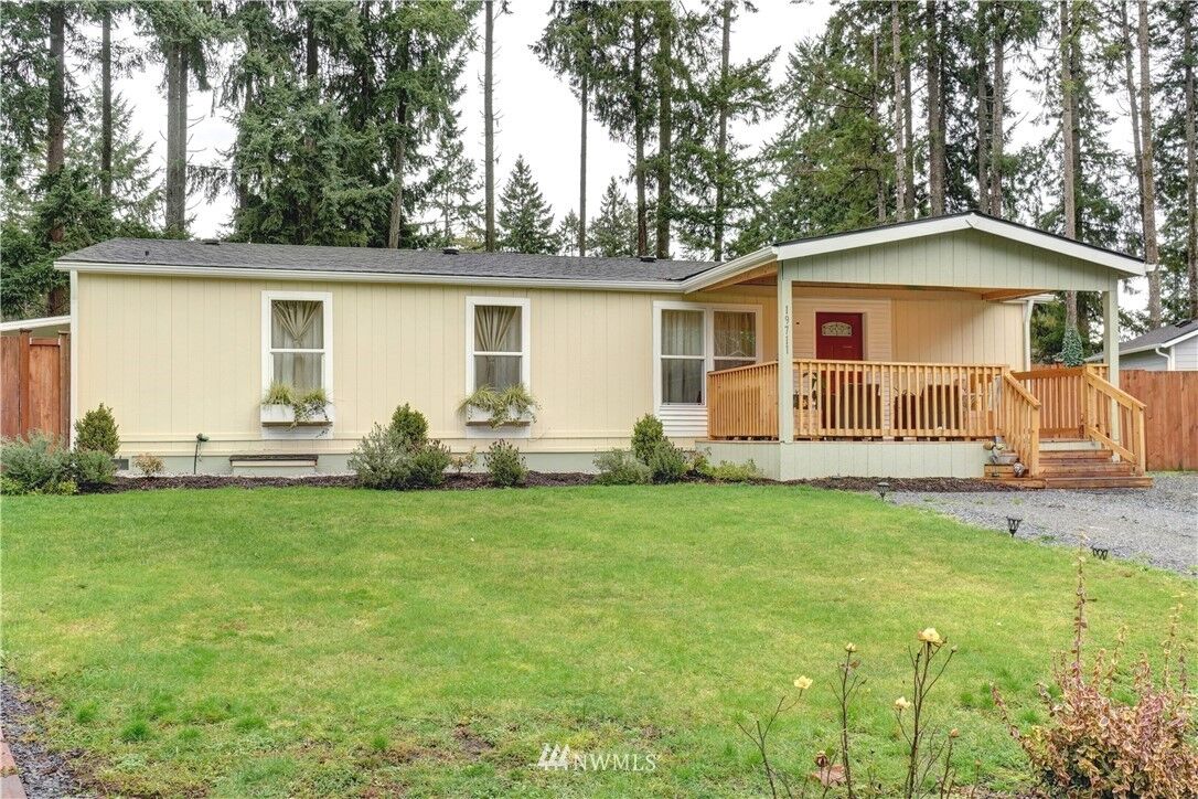 Property Photo:  19711 68th Avenue E  WA 98387 